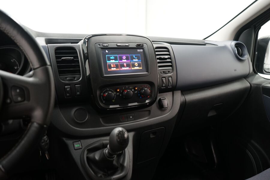 Opel Vivaro vaihtoauto