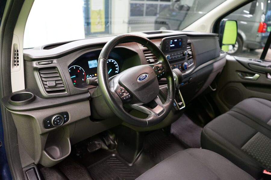 Ford Transit Custom vaihtoauto