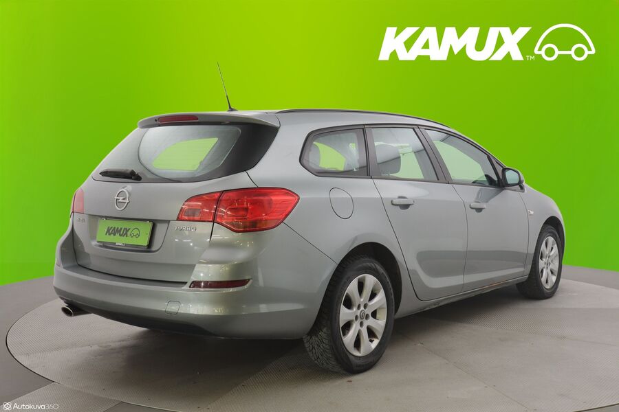 Opel Astra vaihtoauto