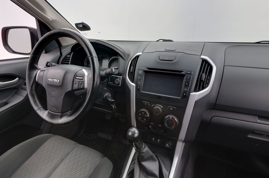 Isuzu D-Max vaihtoauto