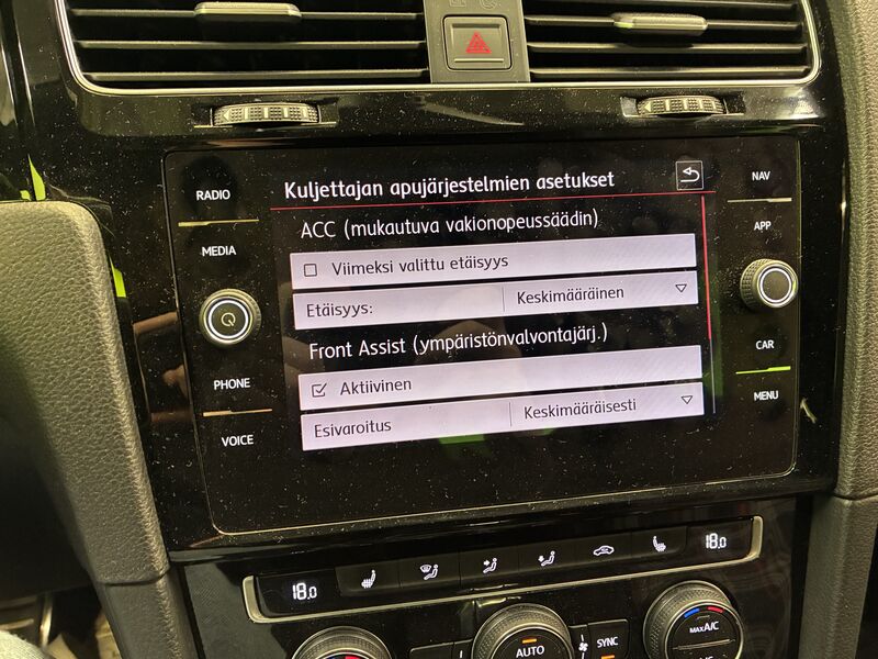 Volkswagen Golf vaihtoauto