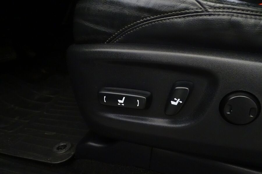 Toyota Land Cruiser vaihtoauto