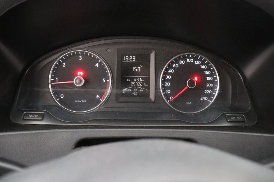 Volkswagen Caravelle vaihtoauto