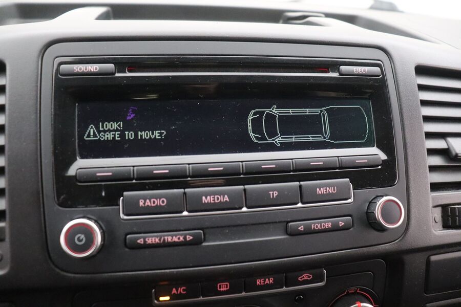 Volkswagen Caravelle vaihtoauto