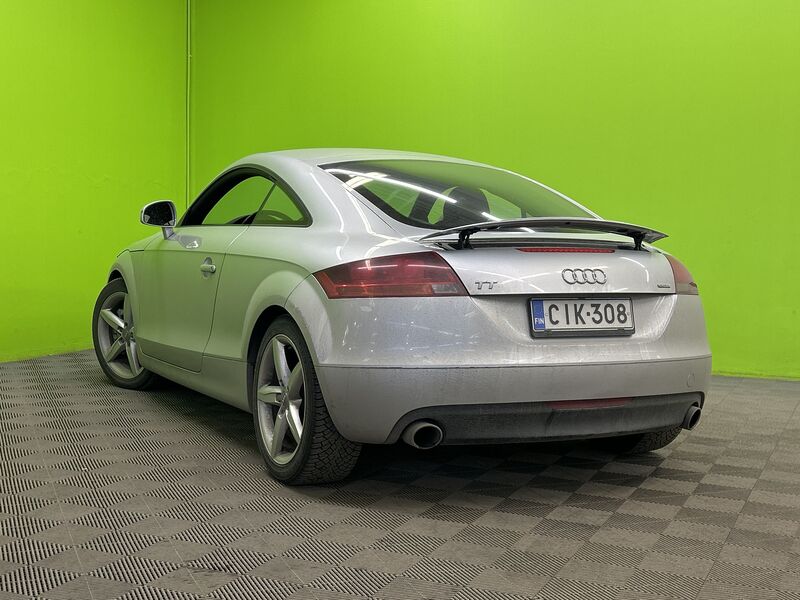 Audi TT vaihtoauto