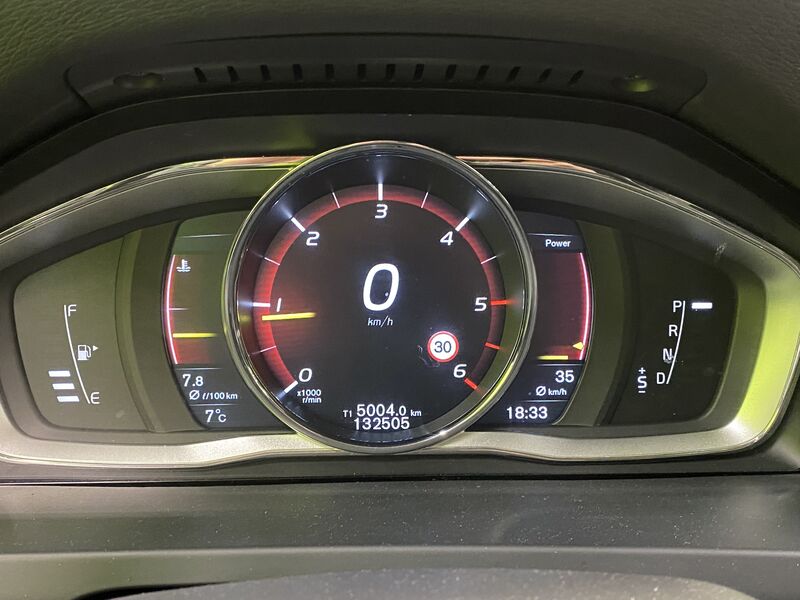 Volvo V60 vaihtoauto