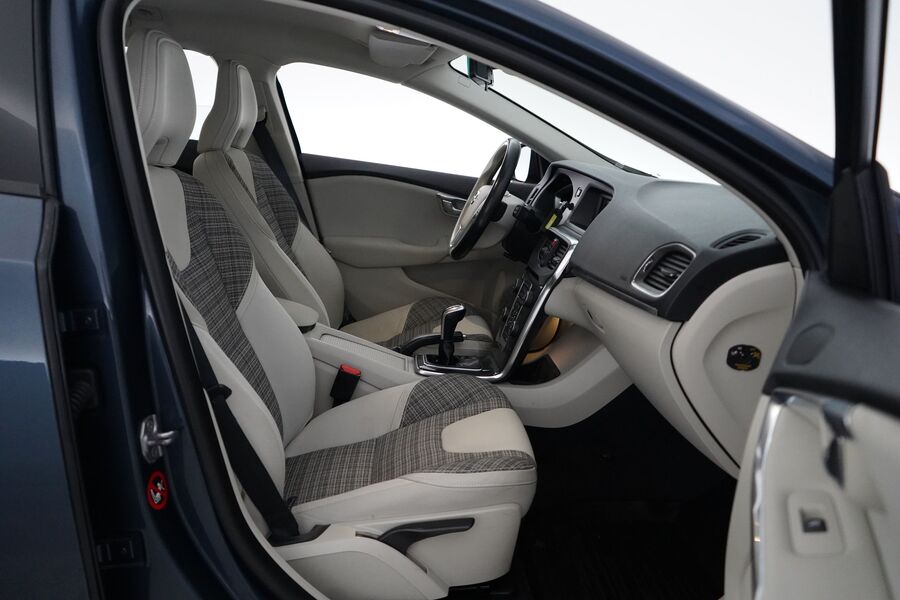 Volvo V40 vaihtoauto