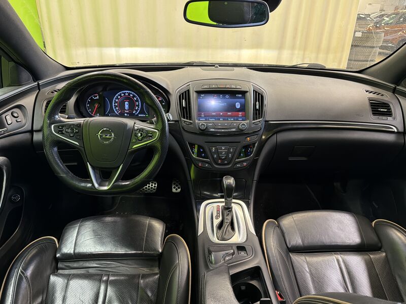 Opel Insignia vaihtoauto