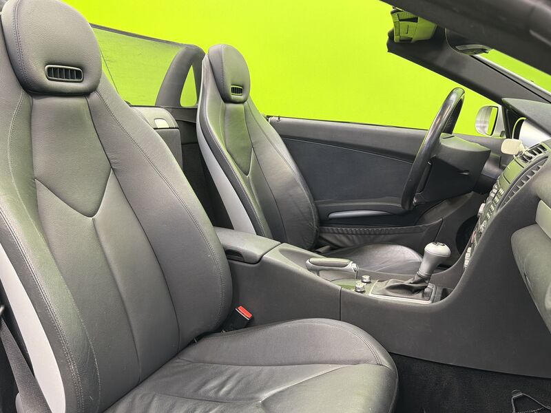 Mercedes-Benz SLK vaihtoauto