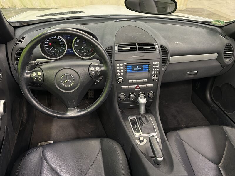 Mercedes-Benz SLK vaihtoauto