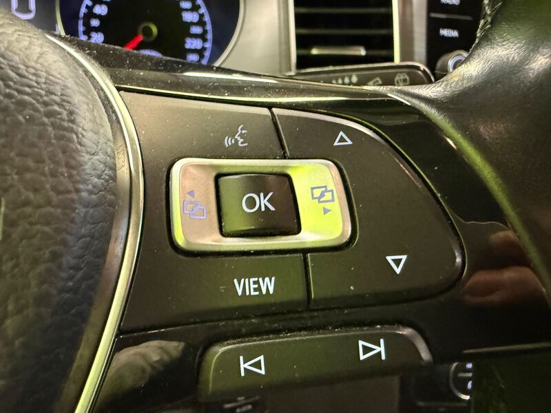 Volkswagen Golf Sportsvan vaihtoauto