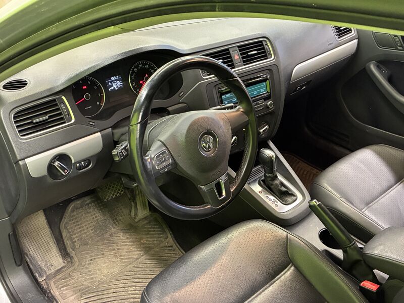 Volkswagen Jetta vaihtoauto