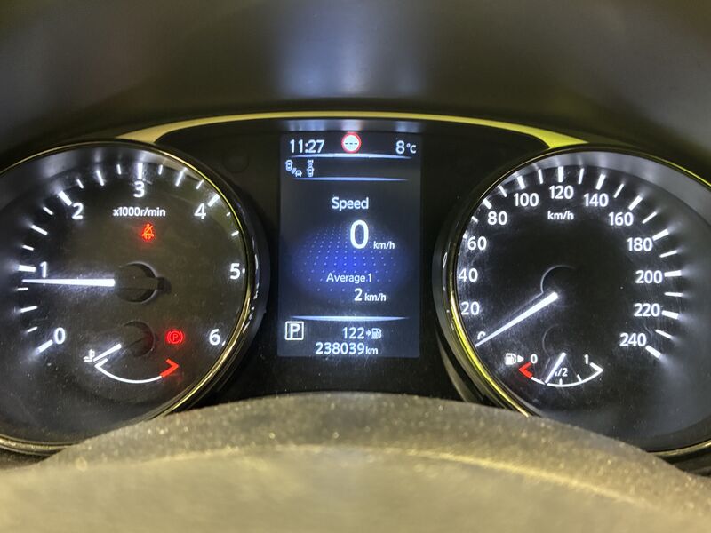 Nissan X-Trail vaihtoauto