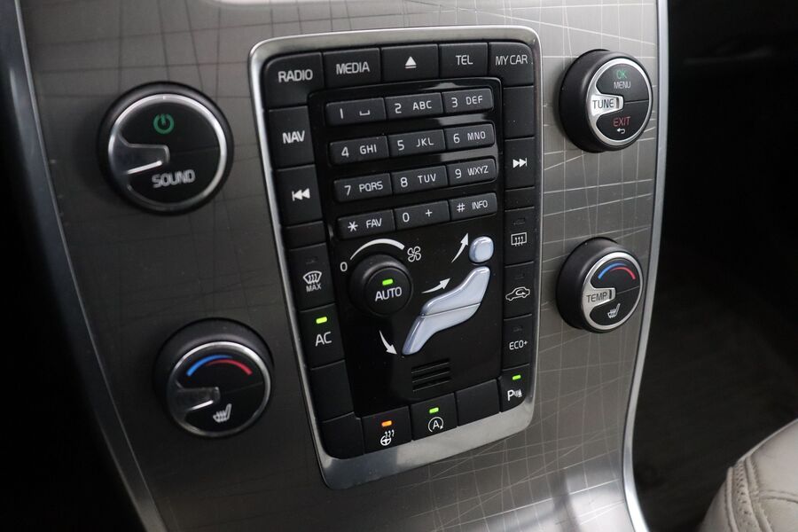 Volvo XC70 vaihtoauto