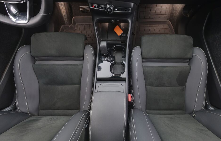 Volvo C40 vaihtoauto