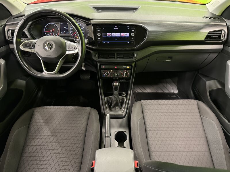 Volkswagen T-Cross vaihtoauto