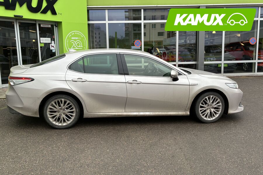 Toyota Camry vaihtoauto