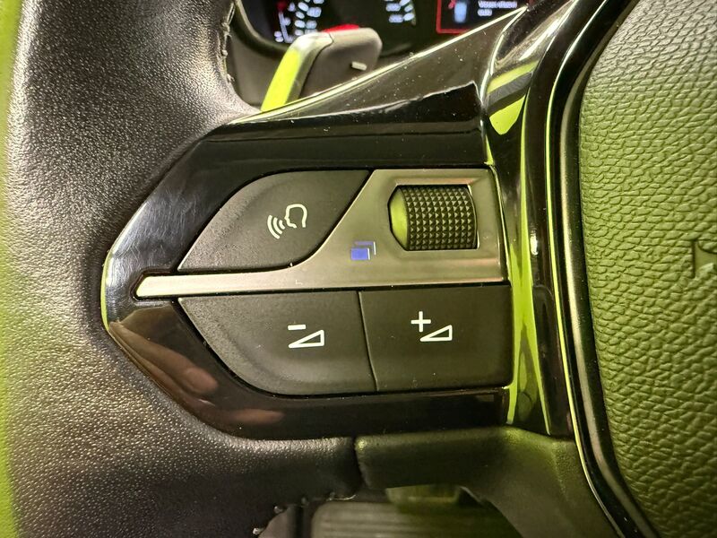 Peugeot 208 vaihtoauto