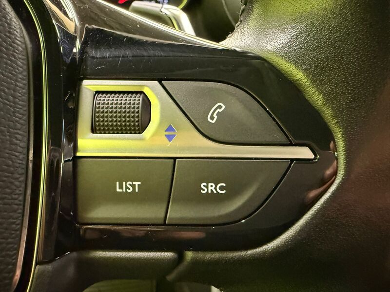 Peugeot 208 vaihtoauto