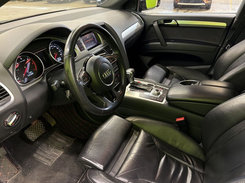 Audi Q7 vaihtoauto