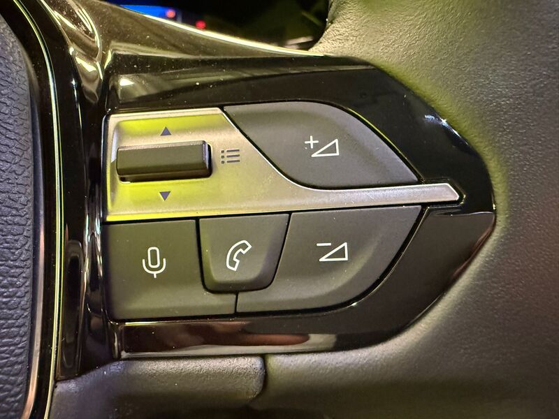 Peugeot E-308 vaihtoauto