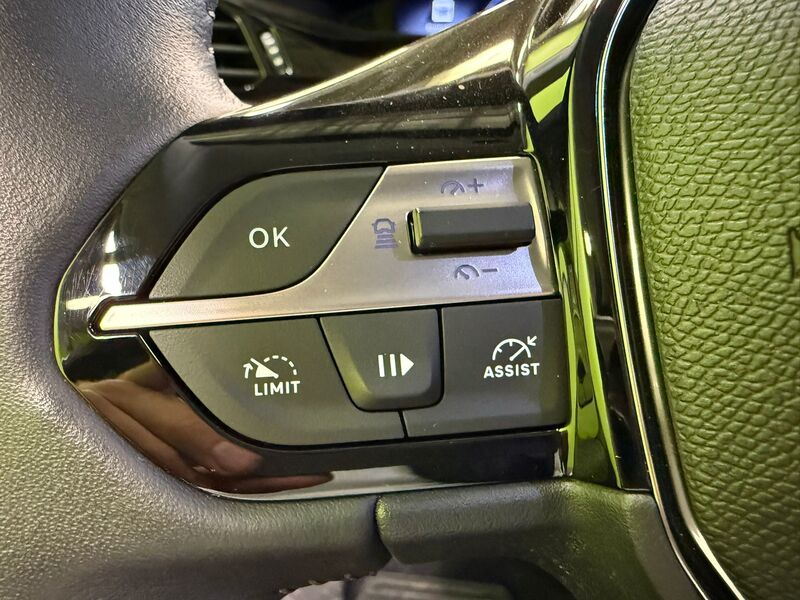 Peugeot E-308 vaihtoauto