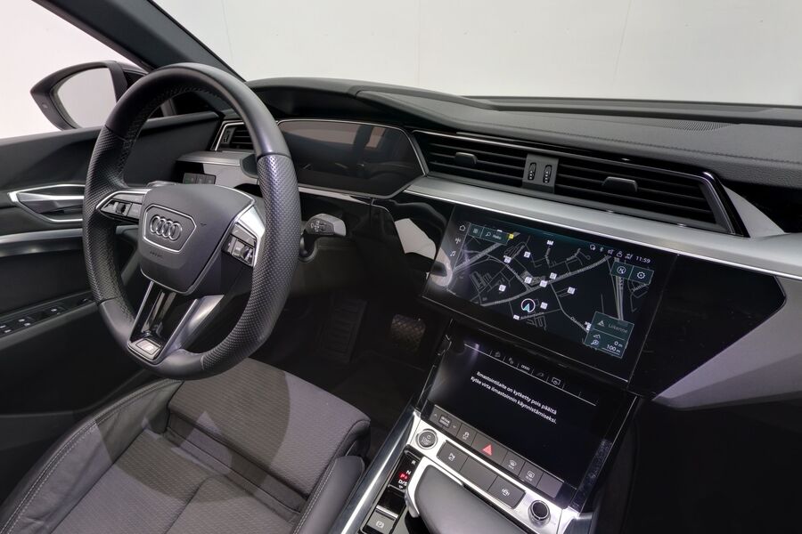 Audi e-tron vaihtoauto