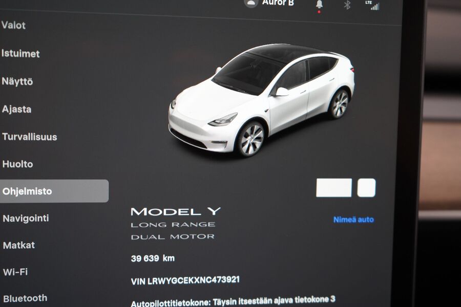 Tesla Model Y vaihtoauto