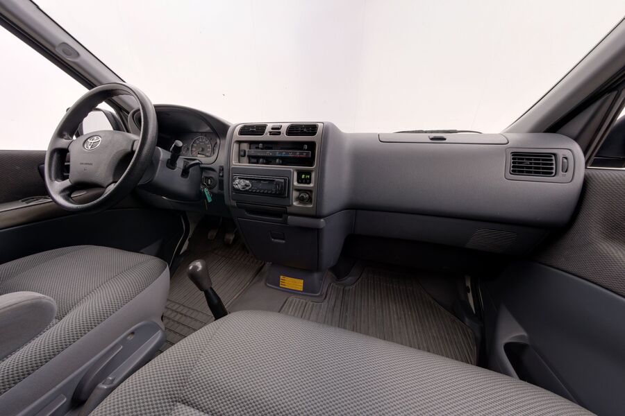 Toyota Hiace vaihtoauto