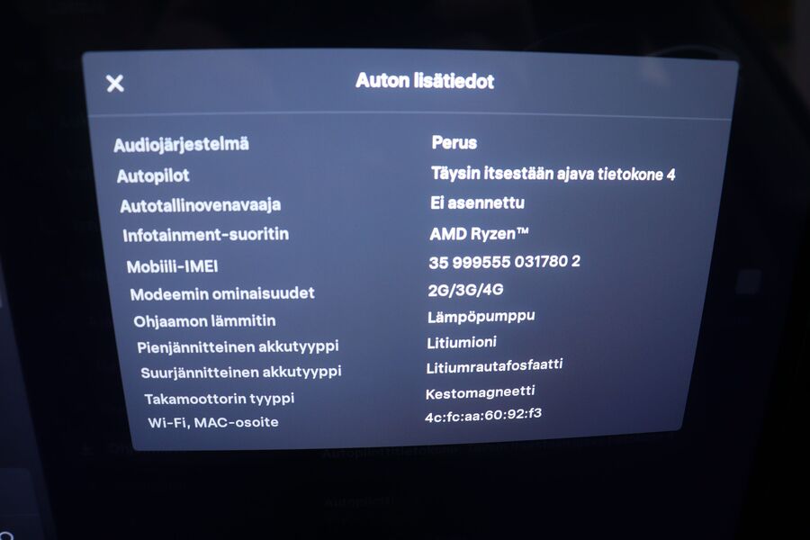 Tesla Model 3 vaihtoauto