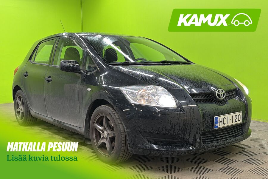 Toyota Auris vaihtoauto