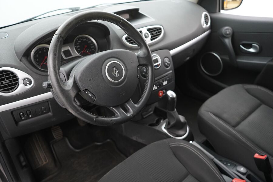 Renault Clio vaihtoauto