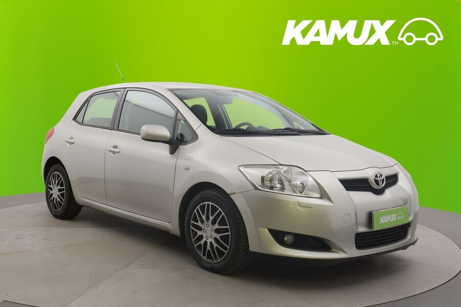 Toyota Auris vaihtoauto