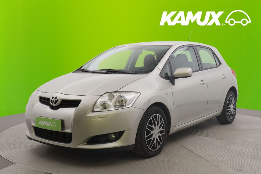 Toyota Auris vaihtoauto