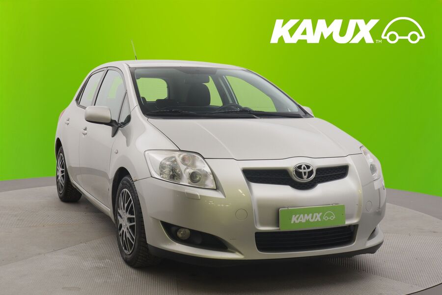 Toyota Auris vaihtoauto