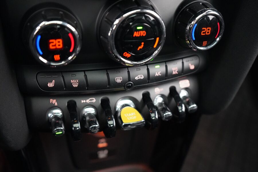 Mini Cooper vaihtoauto