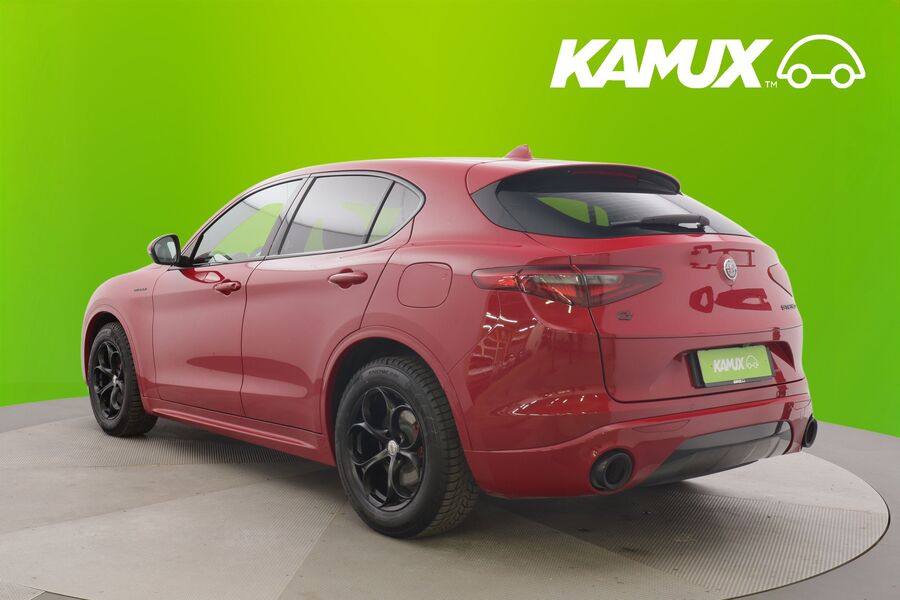 Alfa Romeo Stelvio vaihtoauto