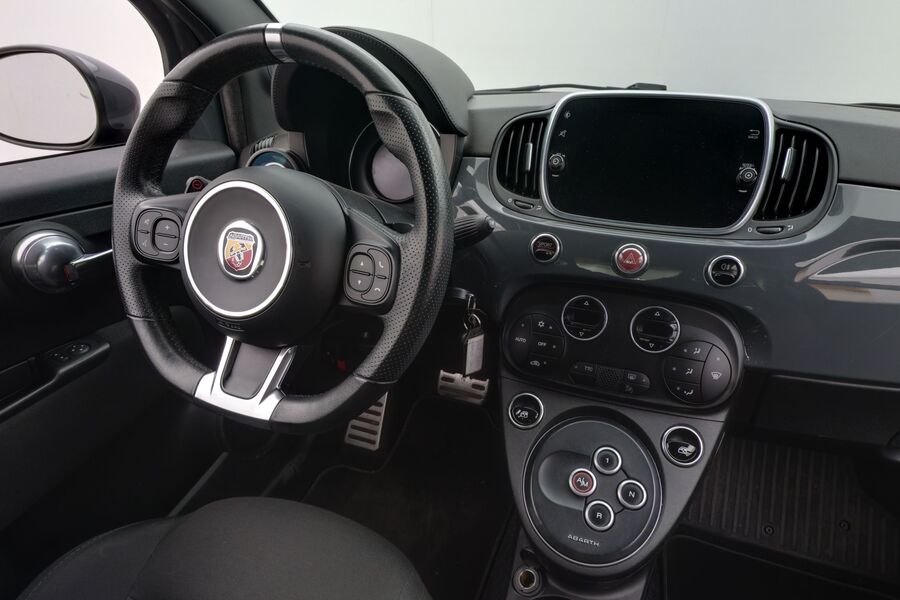 Fiat-Abarth 500 vaihtoauto