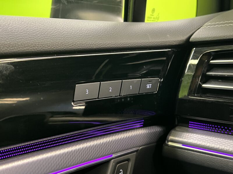 Volkswagen Touareg vaihtoauto