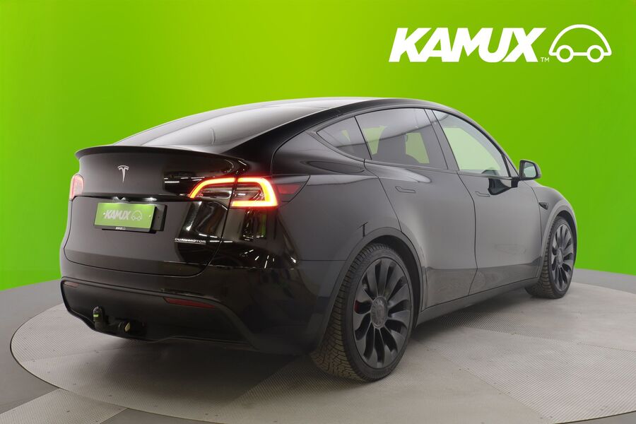 Tesla Model Y vaihtoauto