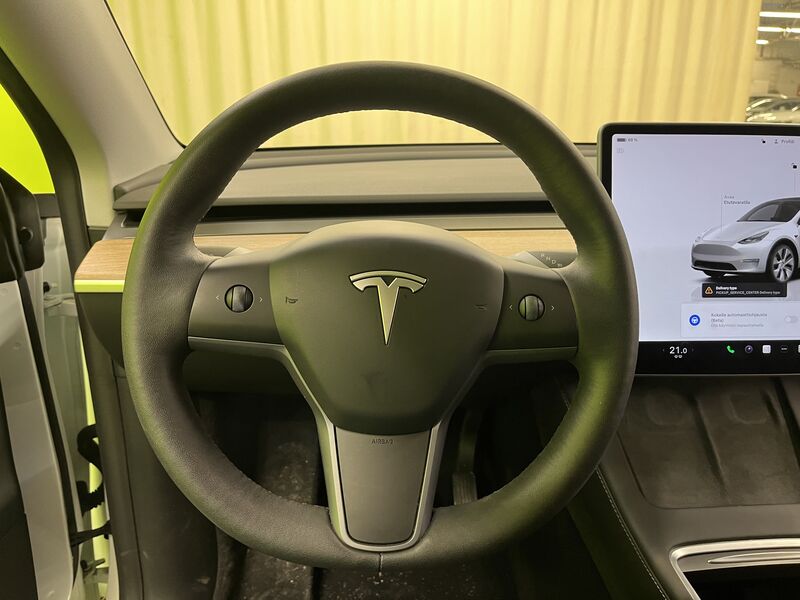 Tesla Model Y vaihtoauto