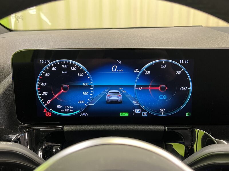 Mercedes-Benz EQA vaihtoauto