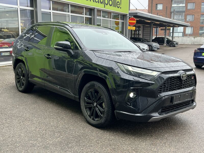 Toyota RAV4 vaihtoauto