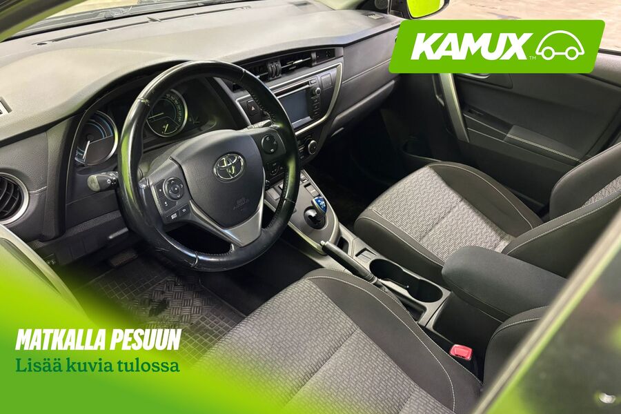 Toyota Auris vaihtoauto