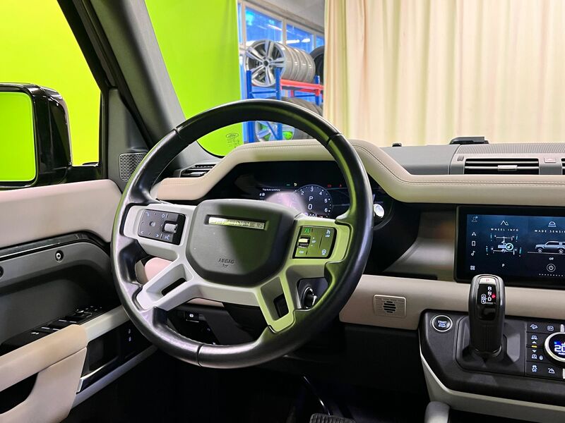 Land Rover Defender vaihtoauto