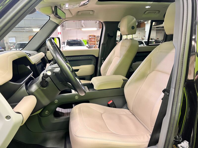 Land Rover Defender vaihtoauto