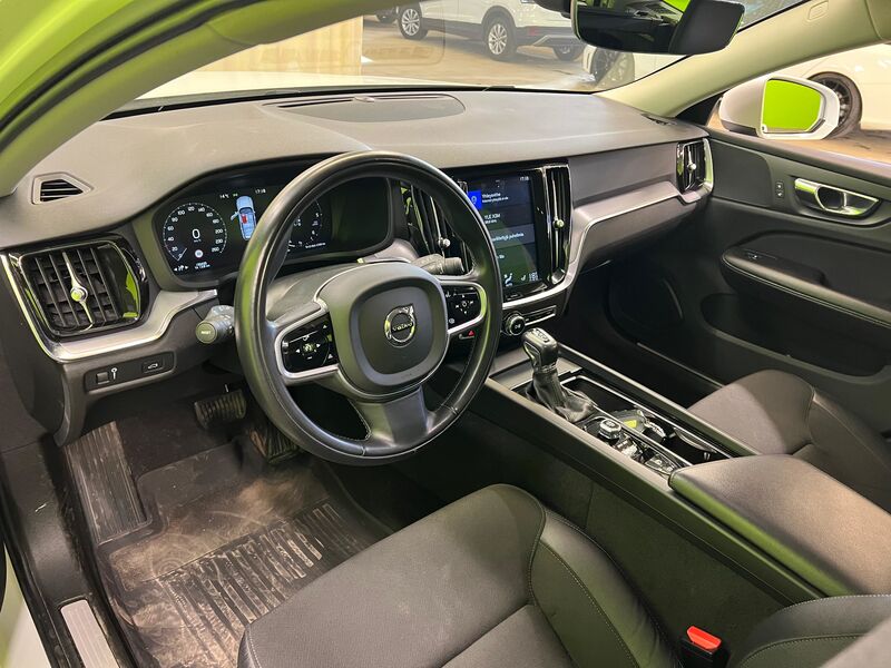 Volvo V60 Cross Country vaihtoauto