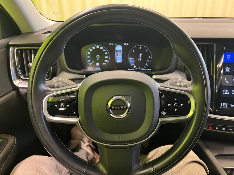 Volvo V60 Cross Country vaihtoauto