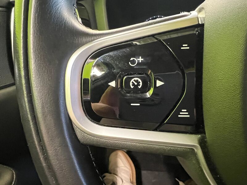 Volvo V60 Cross Country vaihtoauto