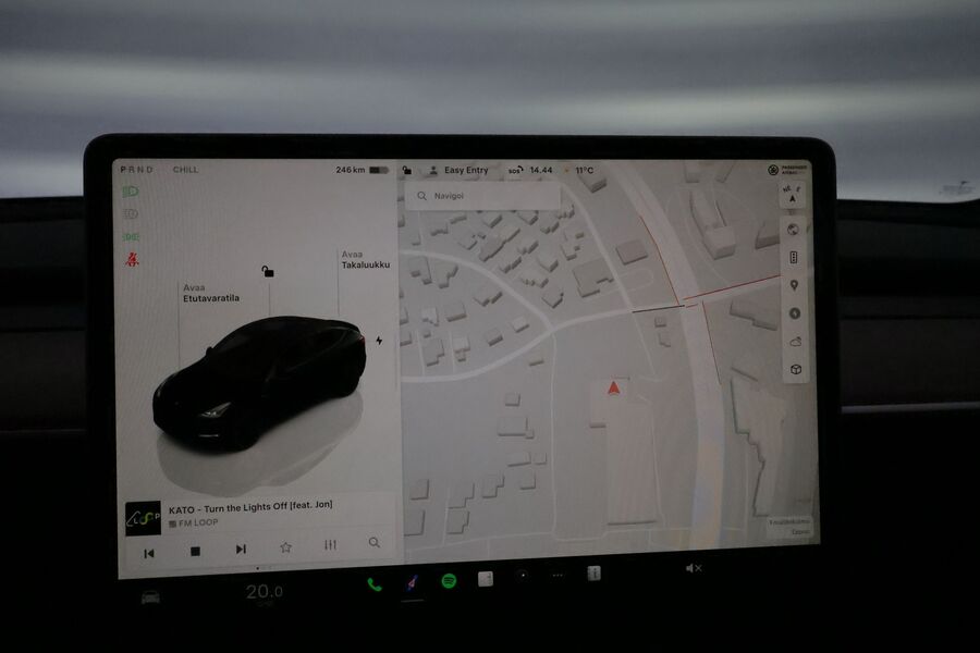 Tesla Model Y vaihtoauto